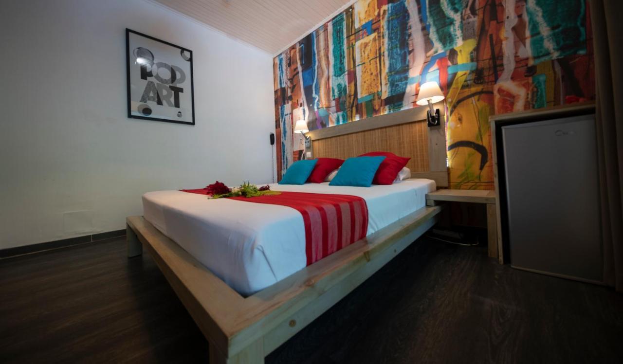 Hotel Les Bougainvilliers Saint-Gilles-les-Bains Buitenkant foto