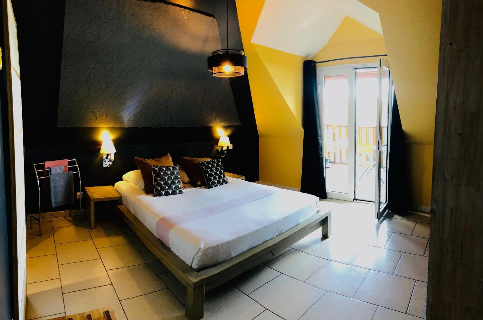 Hotel Les Bougainvilliers Saint-Gilles-les-Bains Buitenkant foto