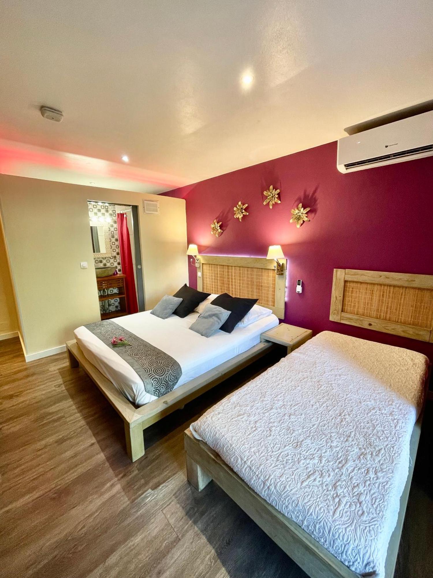 Hotel Les Bougainvilliers Saint-Gilles-les-Bains Buitenkant foto