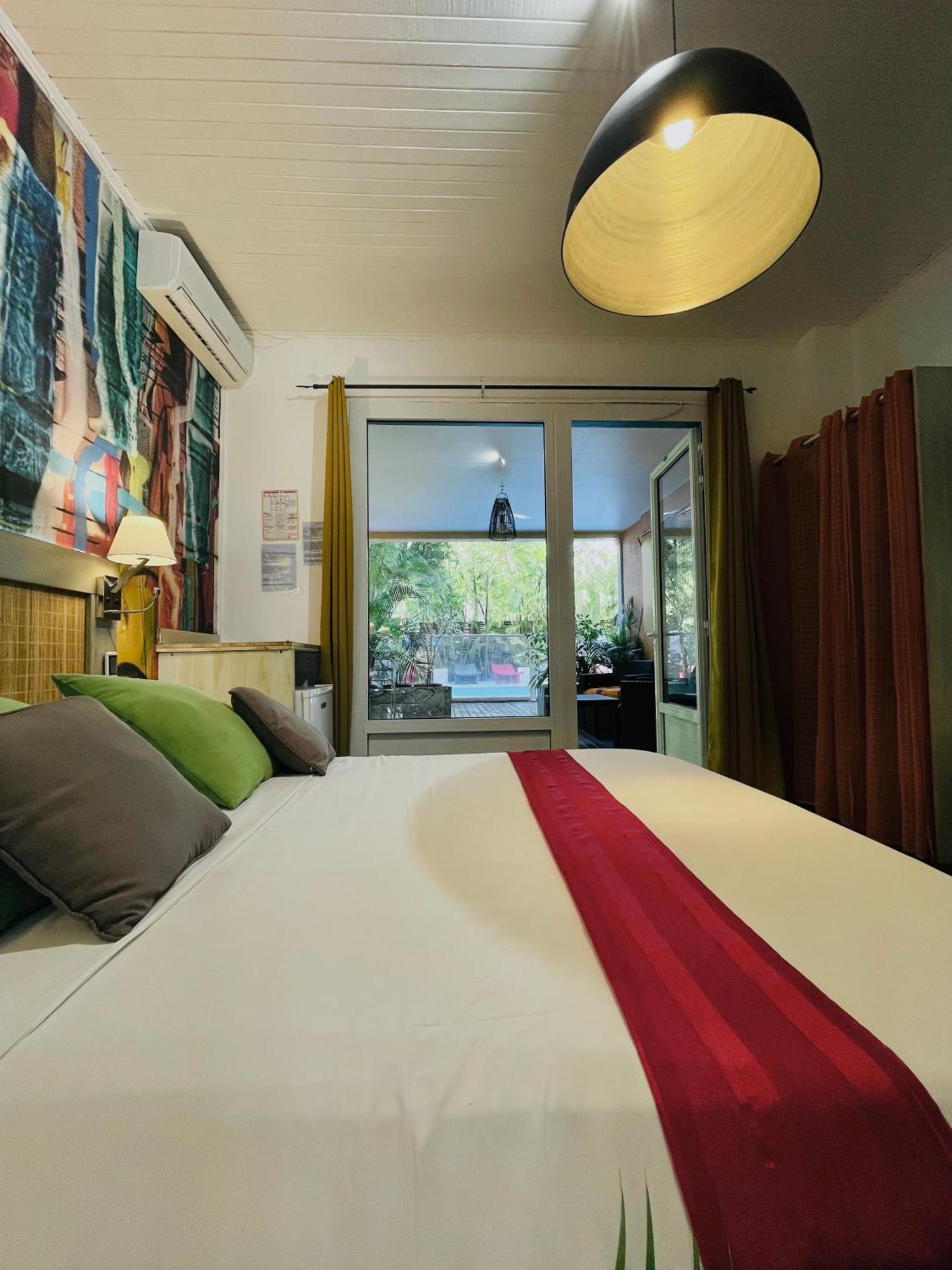 Hotel Les Bougainvilliers Saint-Gilles-les-Bains Buitenkant foto
