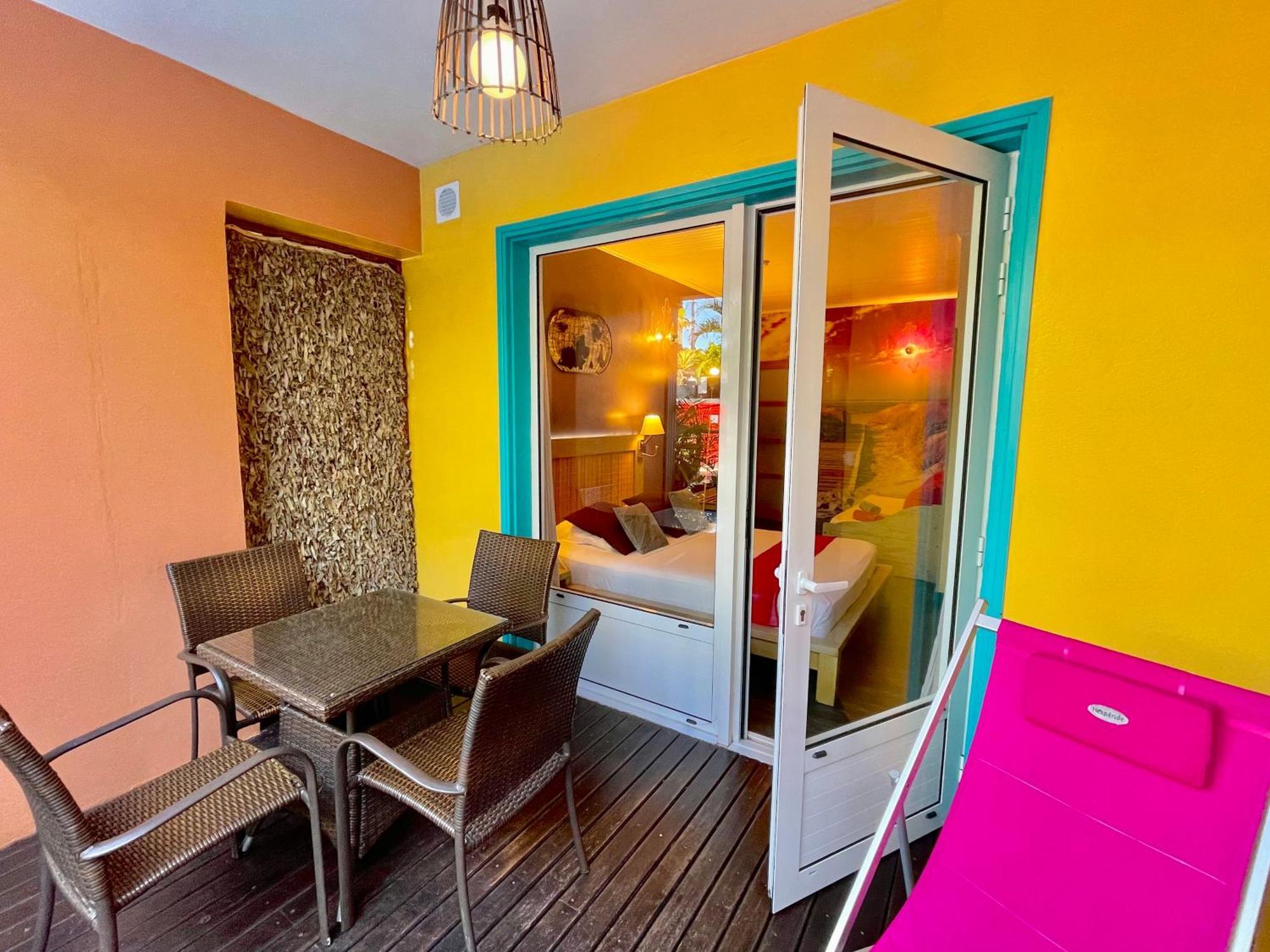Hotel Les Bougainvilliers Saint-Gilles-les-Bains Buitenkant foto